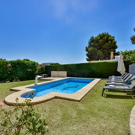 Guzman - Cleo Villa